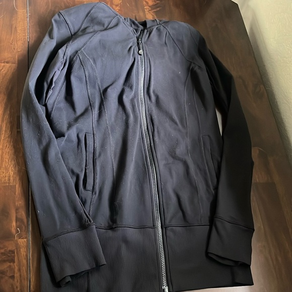 Lululemon Stride Jacket - Picture 4 of 8